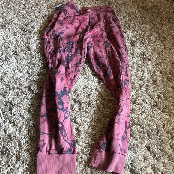 NWT Joy Lab crushed berry women’s jogger sweatpants - Picture 4 of 4